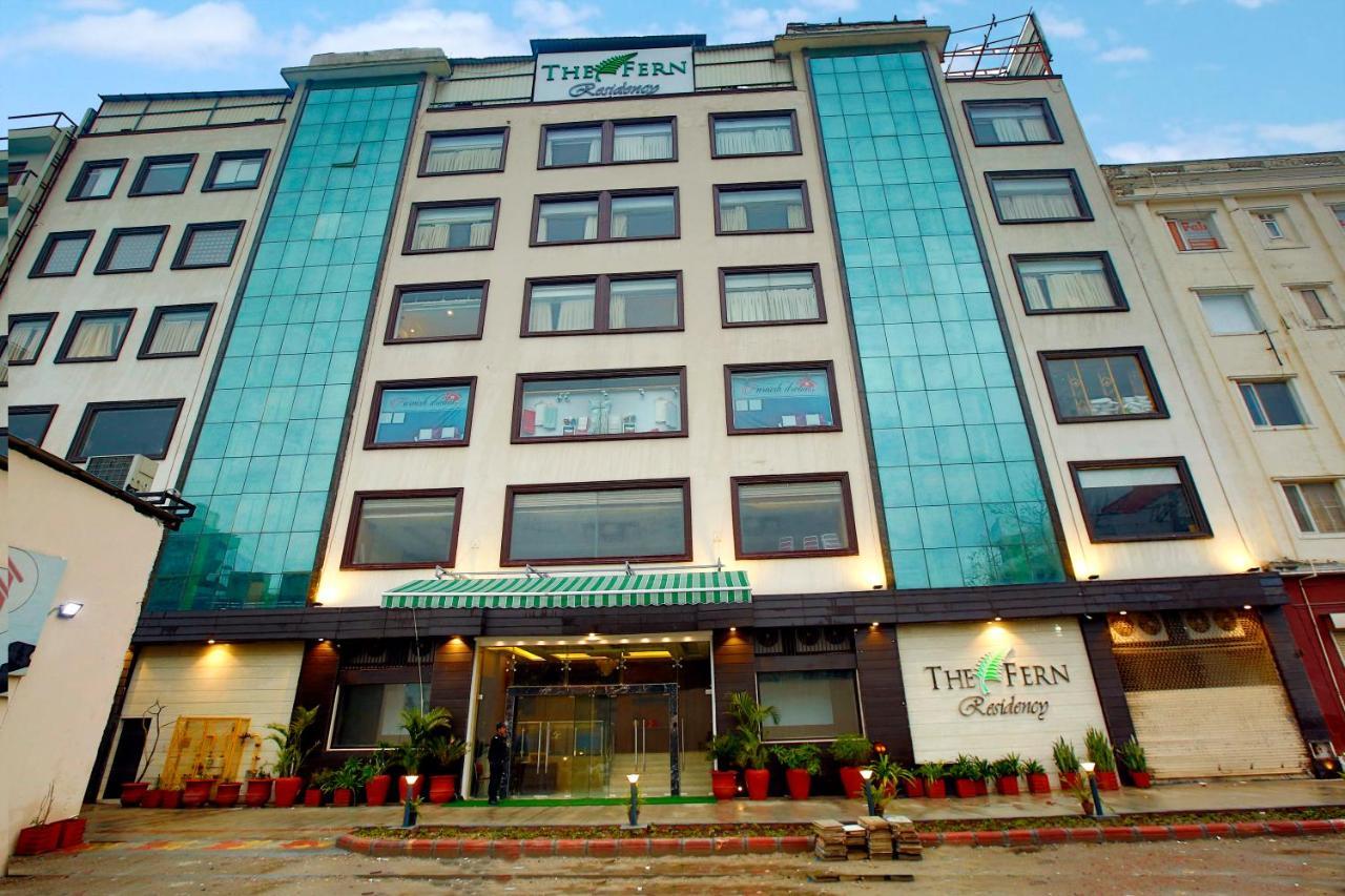 The Fern Residency Noida Hotell Exteriör bild
