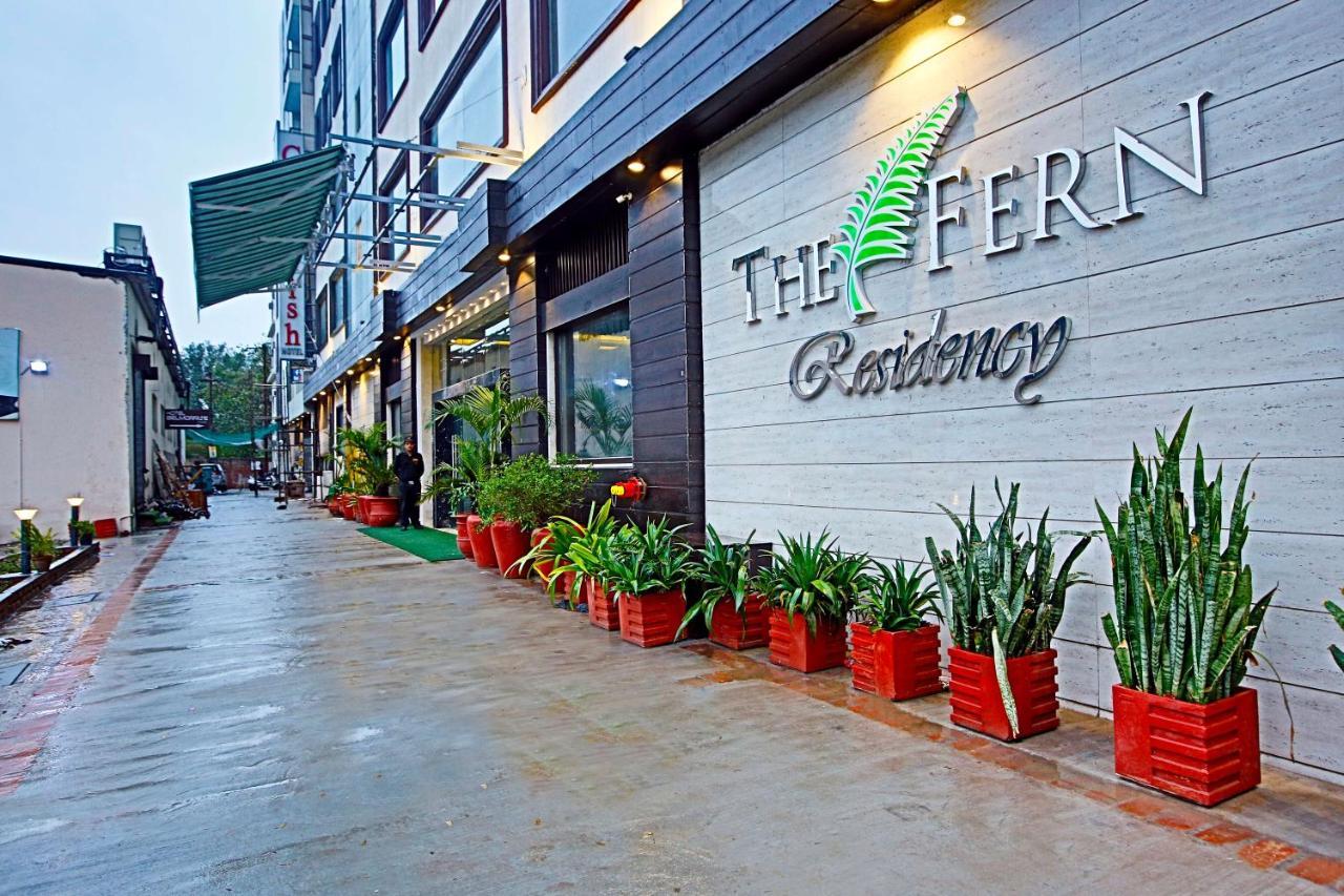 The Fern Residency Noida Hotell Exteriör bild